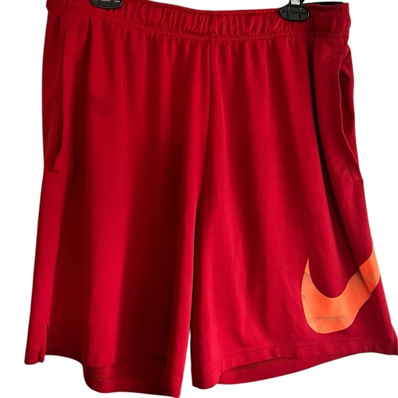 Nike HBR Marble Swoosh Basketball Training Shorts Red Black Mens 2XL EUC - Picture 4 of 15